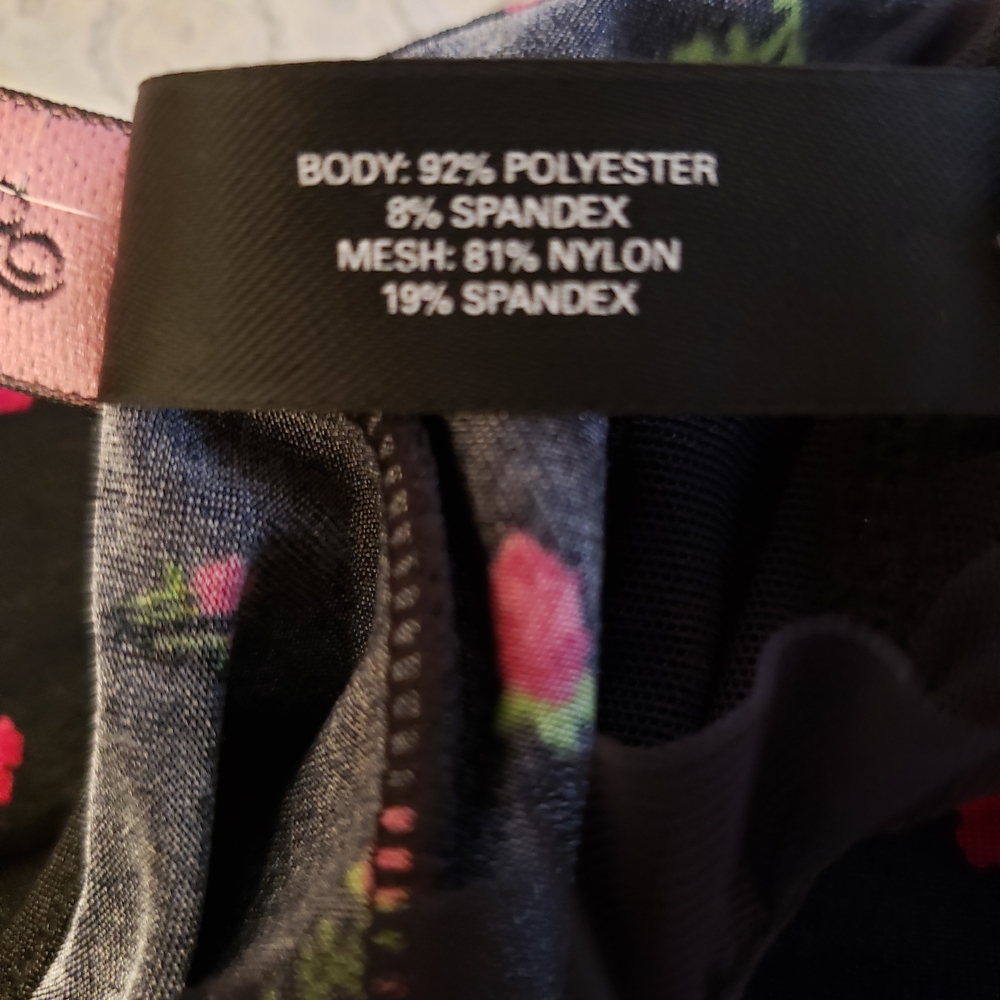 Victoria's Secret Black Chemise with Red Floral Design - Picture 6 of 10